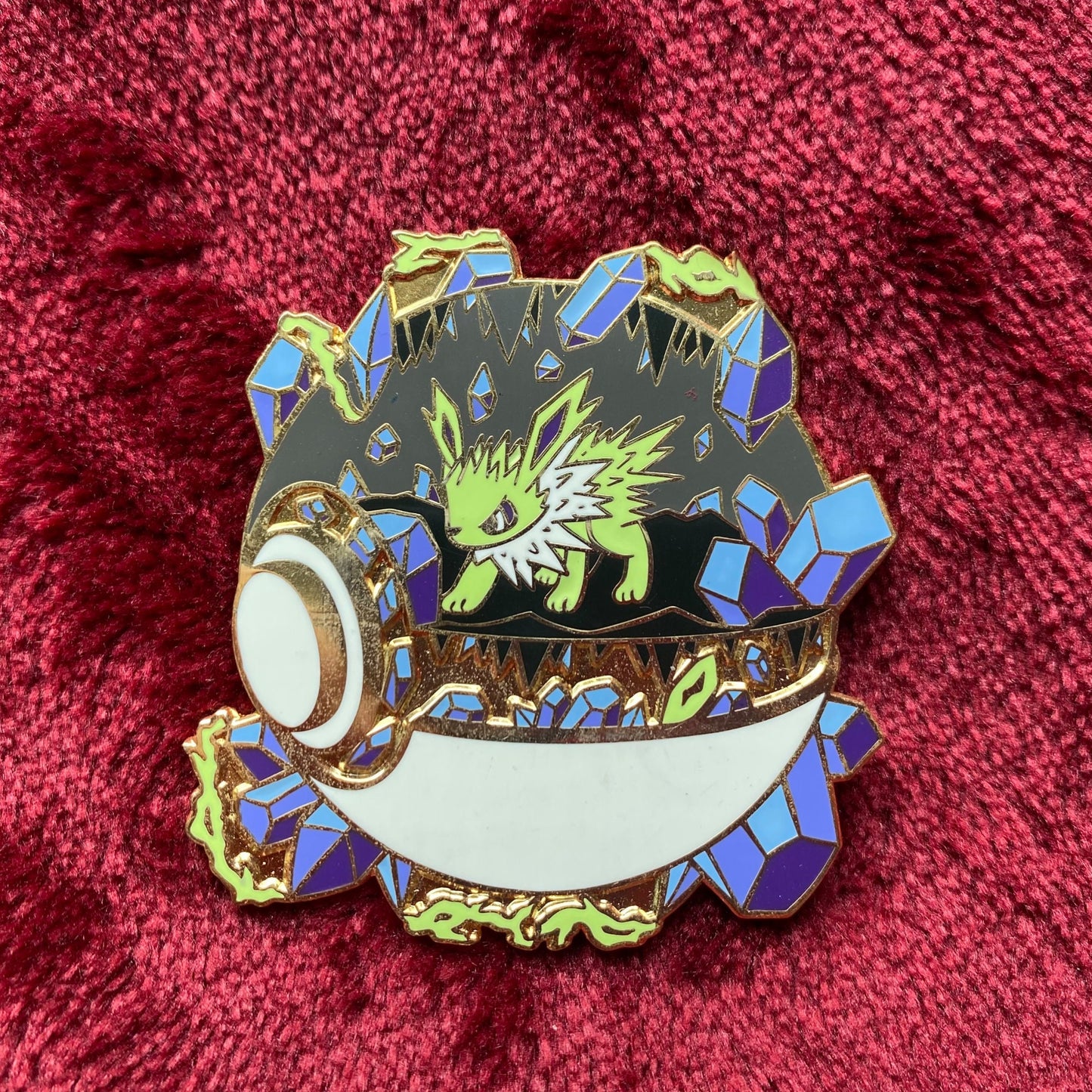 Jolteon Terrarium Enamel Pin